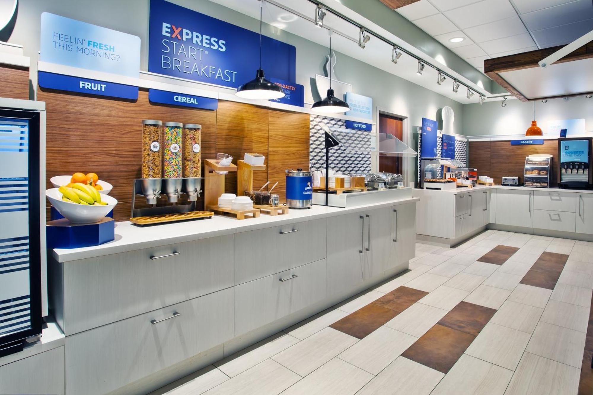 Holiday Inn Express Hotel & Suites Rochester Webster By Ihg Exterior foto