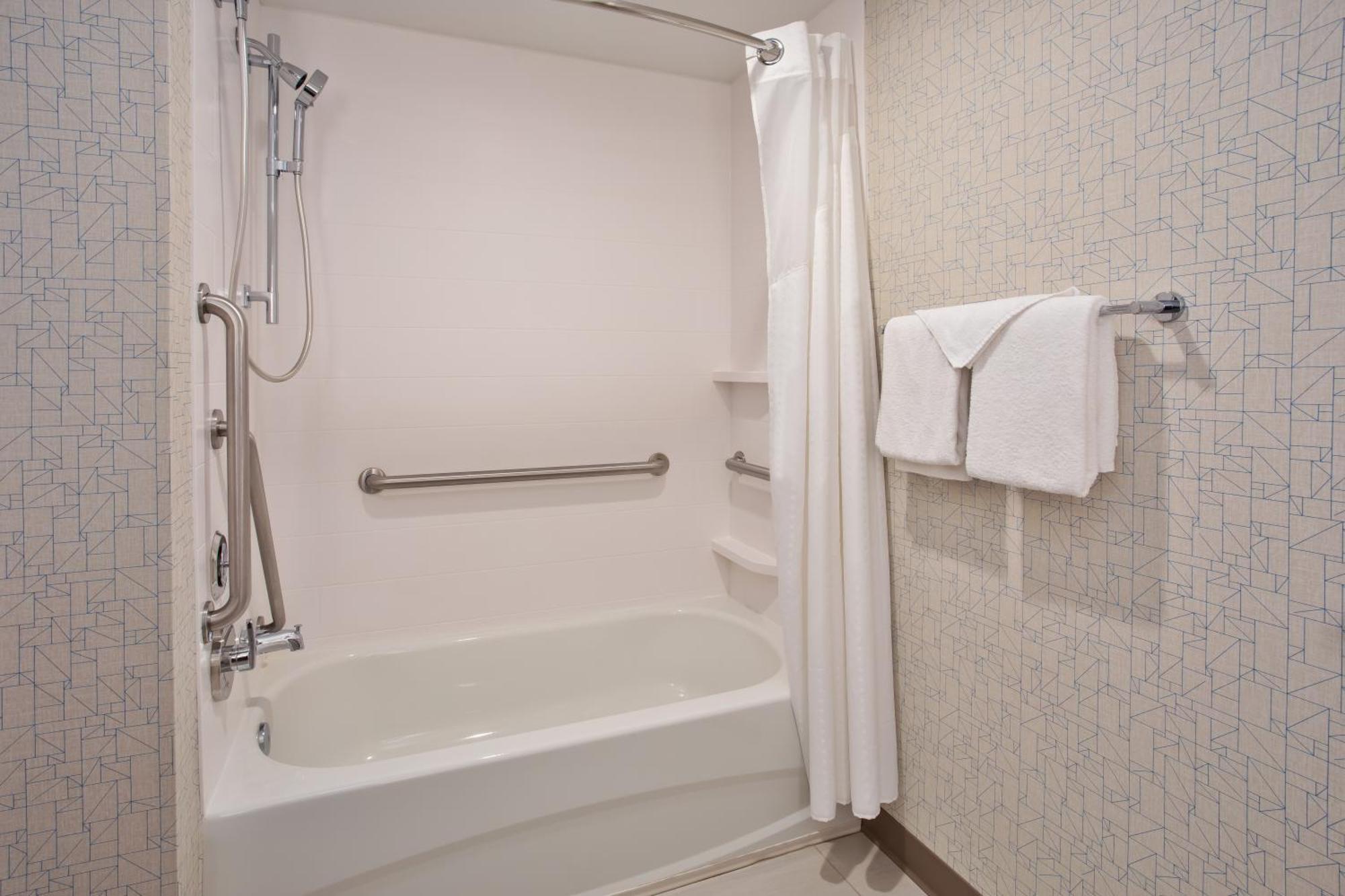 Holiday Inn Express Hotel & Suites Rochester Webster By Ihg Exterior foto
